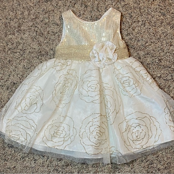 Youngland Other - Youngland Toddler Girls Formal/Party Dress Size 2T